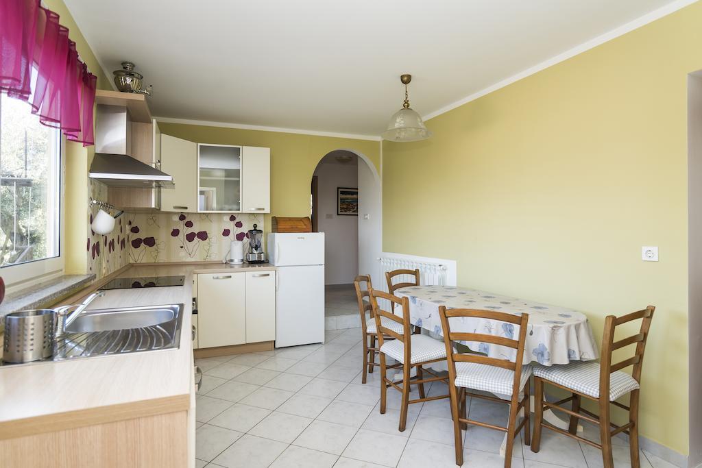 Apartments&Rooms Buoni Amici Murine Camera foto